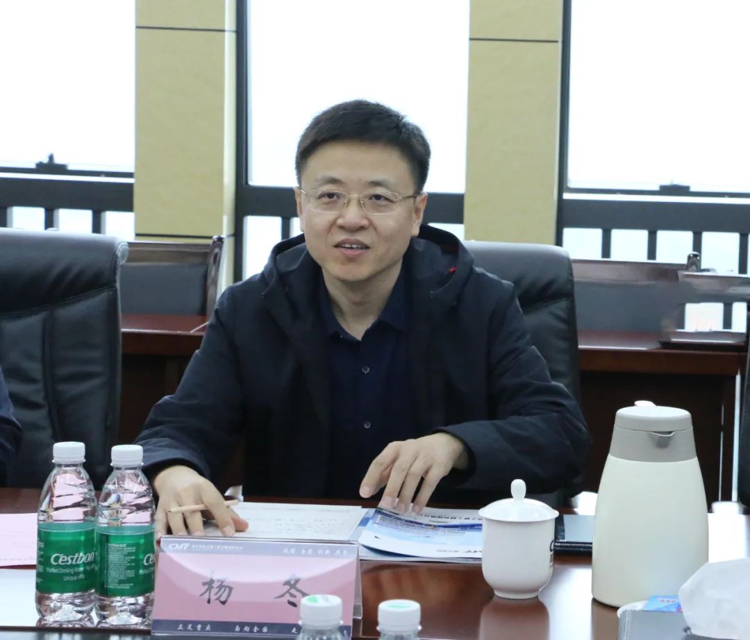11.14 铁路创新研究院到重庆单轨集团调研交流2.jpg